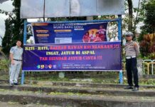 Cegah Kecelakaan, Jasa Raharja dan Satlantas Polres Ngada Pasang Spanduk Himbauan titik rawan laka di Kecamatan Bajawa jasa raharja NTT