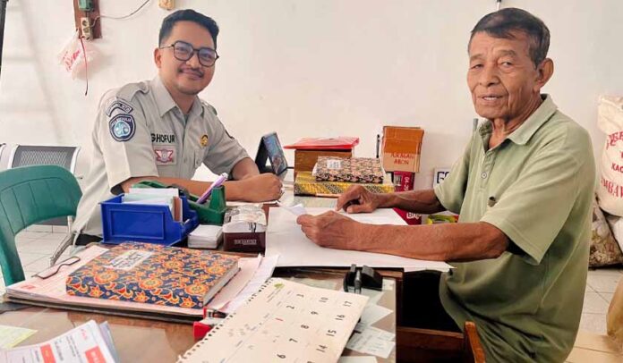 Operator Angkutan Umum