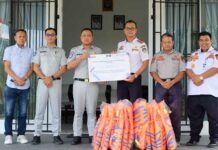 Jasa Raharja Serahkan Bantuan Sarana Keselamatan Angkutan Sungai Melalui Program TJSL jasa raharja kalbar