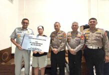 Gerak Cepat Jasa Raharja Bersama Ditlantas Polda Sumsel Serahkan Santunan Ahli Waris Korban  Laka Lantas Di Tol Terpeka OKI jasa raharja sumsel