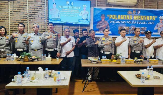 Ngopi Bareng Sopir di Makassar