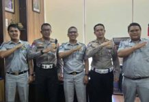 Kolaborasi untuk Kemajuan: Rapat Evaluasi dan Perencanaan Tim Pembina Samsat Kaltara Tim Pembina Samsat Kaltara