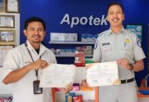 Tingkatkan Kepatuhan dan Kesadaran Wajib Pajak, Jasa Raharja Cabang Bima Jajaki Komitmen Bersama dengan Apotek Kimia Farma Bima dengan Apotek Kimia Farma Bima