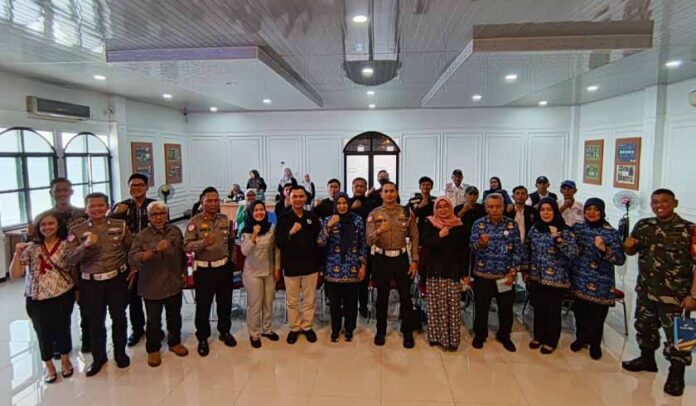 di Kantor Kecamatan Regol di Kantor Kecamatan Regol