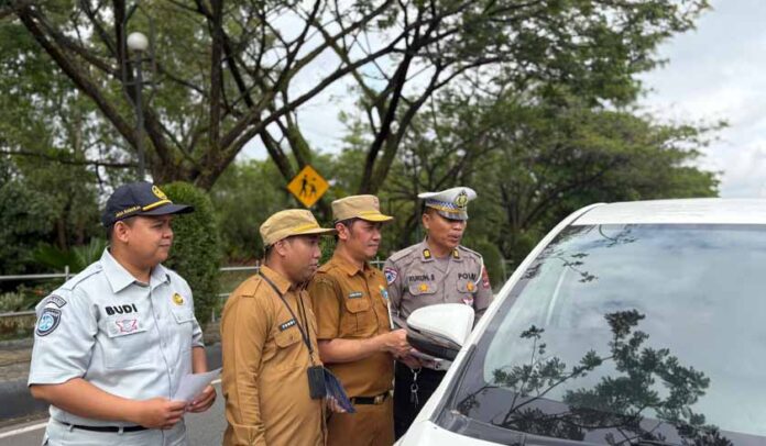 di Samsat Keliling 2 Banjarmasin II