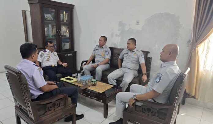 ke Kadishub Pesisir Selatan