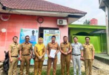 Tingkatkan pendapatan : Tim Pembina Samsat Muara Enim II  aktif lakukan giat Doot to Door jasa raharja sumsel