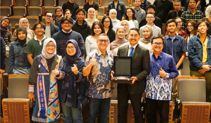 Energi di Kancah Dunia