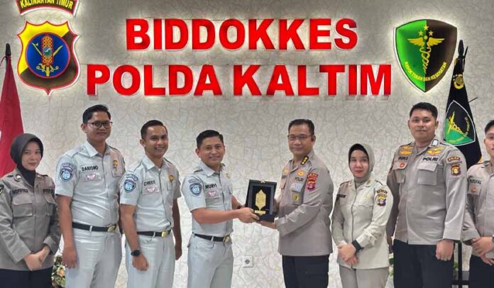 Kolaborasi untuk Keselamatan Kolaborasi untuk Keselamatan