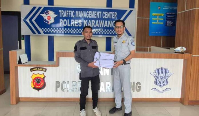 Komunikasi Keselamatan Lalu Lintas