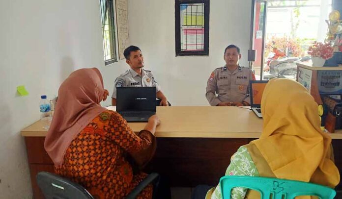 Kunjungan Ke Desa Ciinjuk Kunjungan Ke Desa Ciinjuk