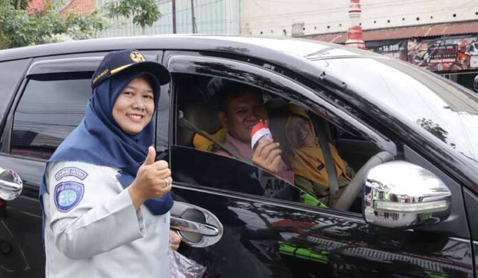 di Jalan Soekarno Hatta