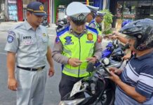 Samsat Kulon Progo dan Jasa Raharja Lakukan Operasi Gabungan di Kalurahan Wates Kulon Progo di Kalurahan Wates Kulon Progo