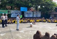 Jasa Raharja Cabang Bukittinggi Bersama Satlantas Polres Payakumbuh Gelar Sosialisasi PPKL Tertib Lalu Lintas di MTsN 1 Kota Payakumbuh di MTsN 1 Kota Payakumbuh