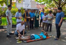 Jasa Raharja Pekalongan Kembali Gelar Pelatihan Pertolongan Pertama Gawat Darurat (PPGD) di Pasar Petarukan di Pasar Petarukan