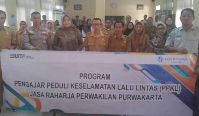 di Sekolah Wilayah Jatiluhur di Sekolah Wilayah Jatiluhur