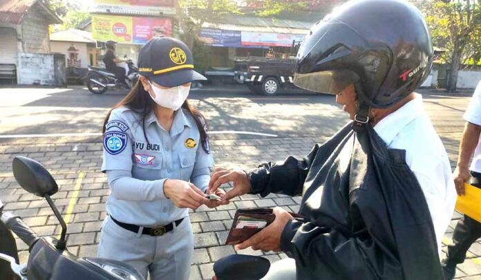 di Taman Bung Karno Singaraja di Taman Bung Karno Singaraja