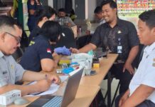 PT Jasa Raharja Bali Berkolaborasi dengan RS Bhayangkara Denpasar Gelar Pemeriksaan Kesehatan Gratis di Terminal Mengwi di Terminal Mengwi