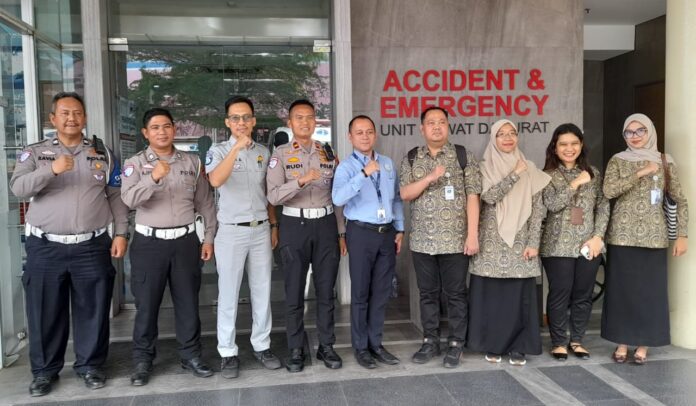 Komunikasi Lalu Lintas Komunikasi Lalu Lintas