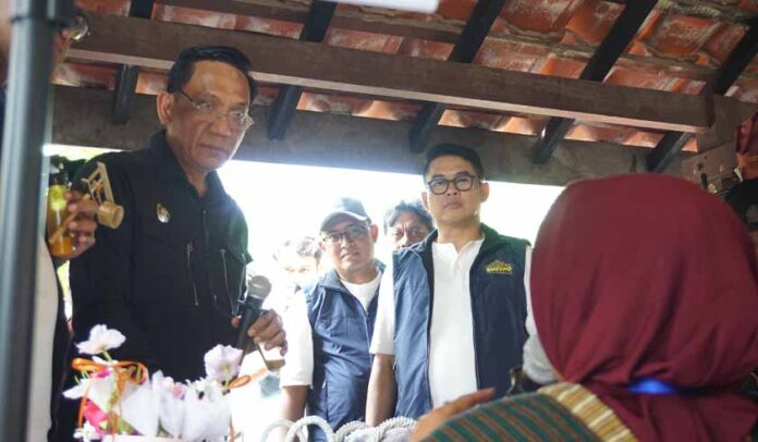 SMEXPO Hidupkan Ekonomi Rakyat SMEXPO Hidupkan Ekonomi Rakyat