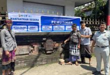 Jasa Raharja Bali Dukung Program Pemutihan Pajak dengan Pemasangan Spanduk di Pasar Desa Tihingan Klungkung jasa raharja bali