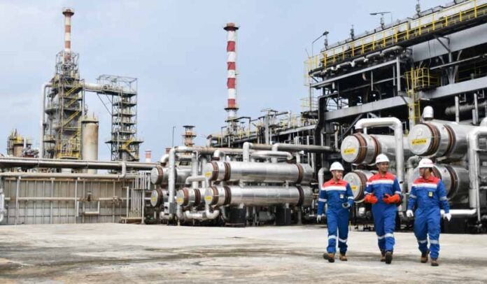 dari Timur hingga Barat Indonesia