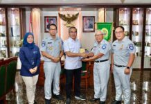 Jasa Raharja Silaturahmi dengan Bupati Bantul Guna Tingkatkan Pelayanan Kepada Masyarakat DIY jasa raharja yogyakarta