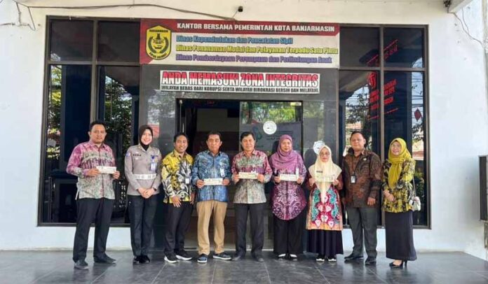 Hadirkan Mobil Samsat Keliling Hadirkan Mobil Samsat Keliling