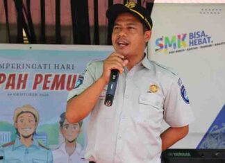 Mulai dari Sekolah, Tanamkan Budaya Aman : Jasa Raharja Turut Serta Melaksanakan Sosialisasi Keselamatan Berlalu – lintas di SMK 1 Balai Kabupaten Sanggau jasa raharja kalbar