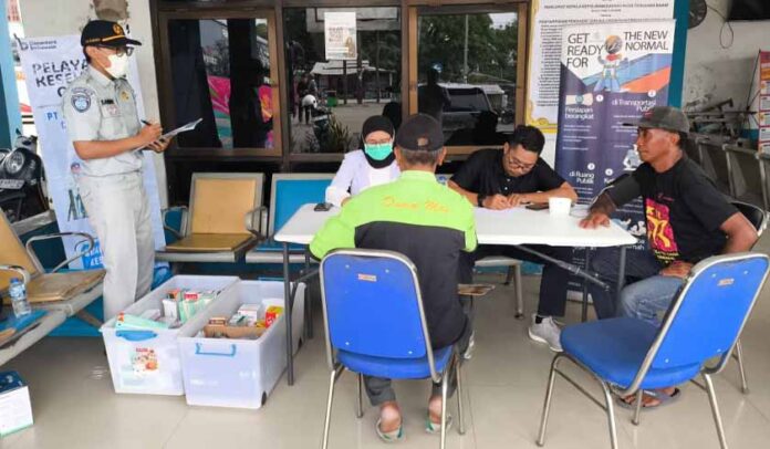 Kesehatan Gratis di Terminal Dara