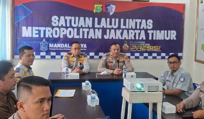 di Wilayah Jakarta Timur