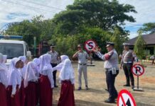 Jasa Raharja Kalsel Bentuk Karakter Pelajar Tertib Lalu Lintas Sejak Dini di SDN Kait Kait Sejak Dini di SDN Kait Kait