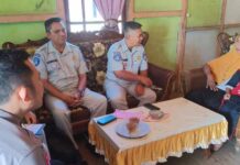 Jasa Raharja Cabang Singkawang Gerak Cepat Serahkan Hak Santunan kepada Ahli Waris Korban Laka di Desa Karimunting di Desa Karimunting