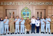Jasa Raharja Silaturahmi dengan Bupati Gunungkidul Guna Tingkatkan Pelayanan Kepada Masyarakat DIY jasa raharja yogyakarta