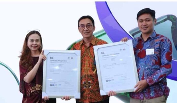 Dua Sertifikasi Internasional