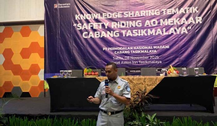 Safety Riding Bersama PT PNM