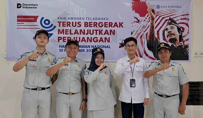 Upacara Hari Pahlawan