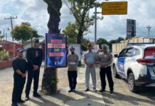 Jasa Raharja Purwokerto Bersama Satlantas Polresta Banyumas Pasang Spanduk Himbauan Keselamatan di Titik Rawan Kecelakaan jasa raharja jateng