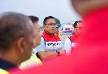 Direktur Utama Pertamina, Kawal Pegiriman BBM ke Bener Meriah Gunakan Pesawat Air Tractor dari Kualanamu Pertamina