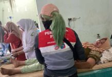 Relawan Pertamina Peduli Bergerak Jemput Bola, Layani Warga Terdampak Banjir dan Longsor di Sumatra Banjir dan Longsor di Sumatra