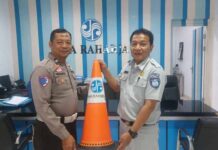 Upaya Peningkatan Keselamatan, Jasa Raharja NTB Serahkan Alat dan Sarana Kepada Stakeholder Strategis Kepada Stakeholder Strategis