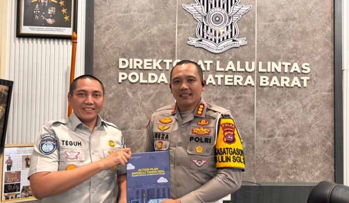 Polda Sumbar Perkuat Transformasi Pelayanan Polda Sumbar Perkuat Transformasi Pelayanan