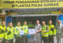 Jasa Raharja Sumbar Tinjau Pos PAM Nataru Sitinjau Lauik, Berikan Bingkisan bagi Petugas Pengamanan bagi Petugas Pengamanan