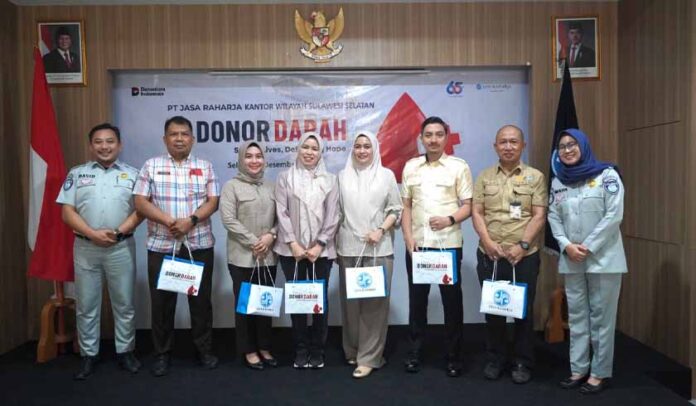 dengan Semangat Kemanusiaan