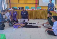 Jasa Raharja Singkawang Gelar Sosialisasi Pertolongan Pertama Gawat Darurat di Kecamatan Tebas jasa raharja kalbar