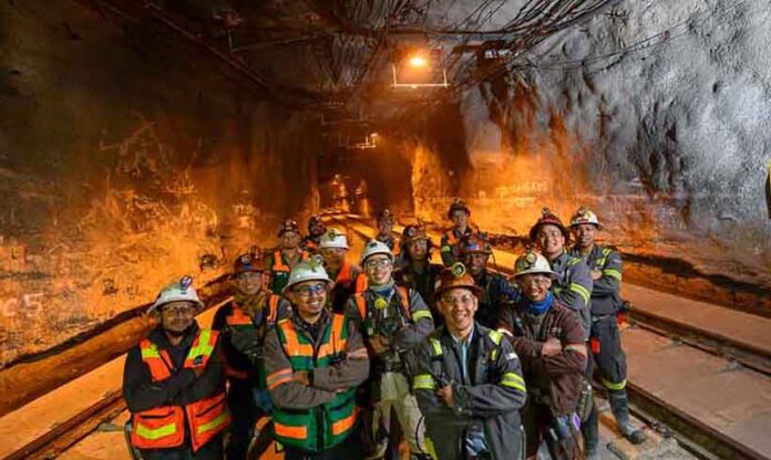 izin tambang Freeport izin tambang Freeport