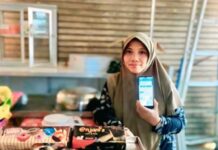 Bangkit dari Keterbatasan, Usaha Kue Tantiningsih Mampu Topang Ekonomi Keluarga Berkat Sinergi Holding UMi Tantiningsih