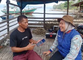 Terjang Ombak, Dedikasi Mantri BRI yang Membuka Jalan Akses Finansial hingga Perbaiki Nasib Nelayan di Pulau Seram Mantri BRI