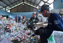 Dari Sampah Menjadi Penghasilan, GO-SARI Gerakkan Ekonomi Sirkular Warga Bantul TPS 3R GO-SARI