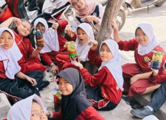 Dari Pengelolaan Sampah hingga Kesehatan, Patra Logistik dan Undip Kolaborasi di Kemijen tanggap darurat